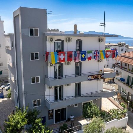 Hoteleks Inn & Suites Саранда Экстерьер фото